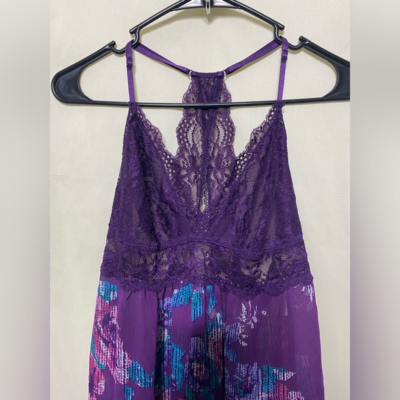 Linea Donatella nightgown/ lingerie - Picture 2 of 6